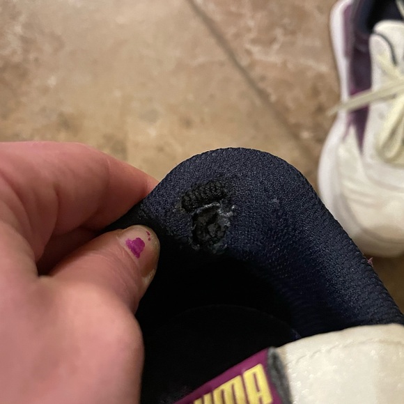 Puma sneakers - Picture 4 of 5